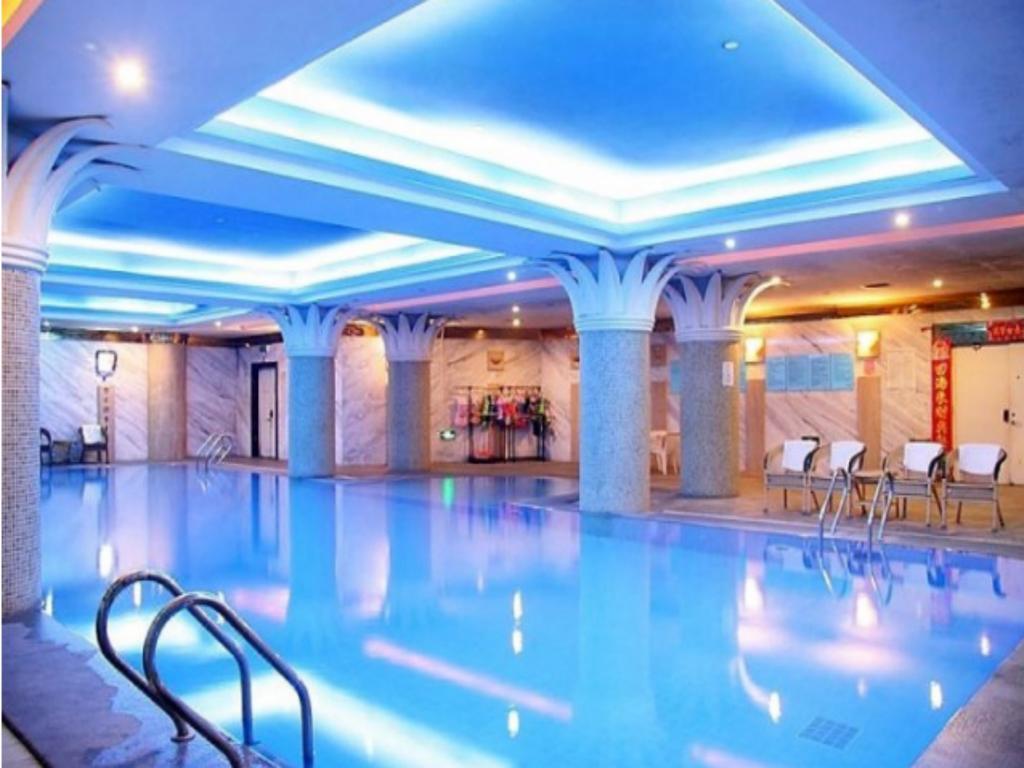 Beijing Spring Hotel Экстерьер фото